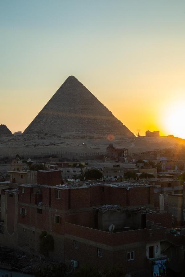 Pyramids Legend Inn Cairo Exterior photo